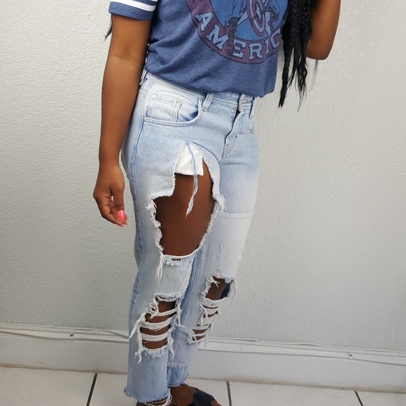 Guess Boy fit Distressed Jeans - Picture 5 of 8